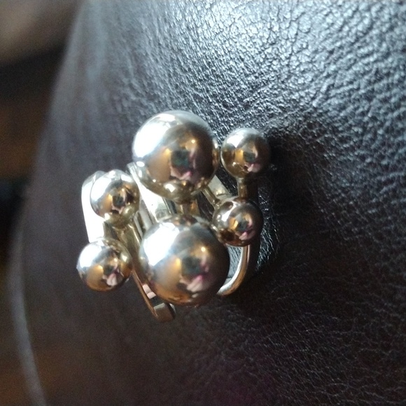 Sterling Silver Bubble Statement Ring - Picture 4 of 13